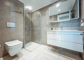 شقة فسيحة 2 + 1 مع تراس كبير 