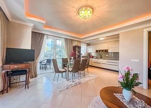 شقة فسيحة 2 + 1 مع تراس كبير 