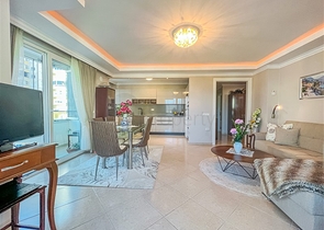 شقة فسيحة 2 + 1 مع تراس كبير 