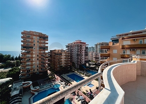 بنتهاوس 3+1 مطل على البحر في منطقة محمودلار بنتهاوس 3+1 مطل على البحر في منطقة محمودلار