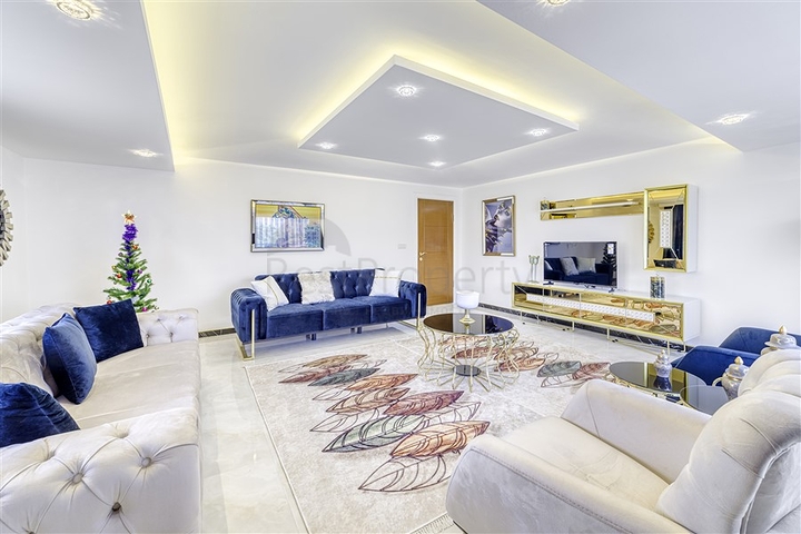 بنتهاوس مطل على الجبل في كيستل بنتهاوس مطل على الجبل في كيستل