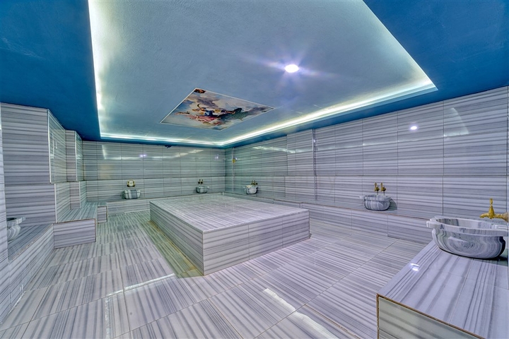 بنتهاوس مطل على الجبل في كيستل بنتهاوس مطل على الجبل في كيستل