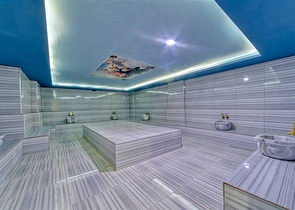 بنتهاوس مطل على الجبل في كيستل بنتهاوس مطل على الجبل في كيستل