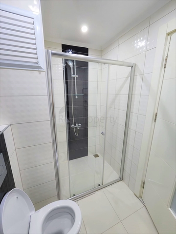 شقة انيقة ضمن مجمع فاخر -تصميم 1+1 مفروشة -في اوبا / الانيا 