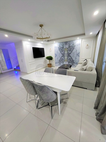 شقة انيقة ضمن مجمع فاخر -تصميم 1+1 مفروشة -في اوبا / الانيا 