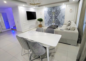 شقة انيقة ضمن مجمع فاخر -تصميم 1+1 مفروشة -في اوبا / الانيا 