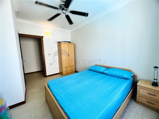 شقة 3+1 مع إطلالة لا تشوبها شائبة على البحر الأبيض المتوسط