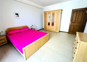 شقة 3+1 مع إطلالة لا تشوبها شائبة على البحر الأبيض المتوسط