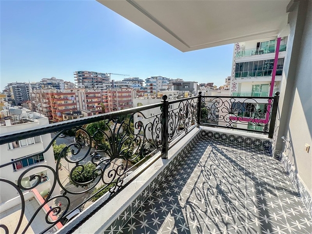 بنتهاوس فاخر بثلاث غرف نوم في المنطقة الأكثر شعبية في محمودلار