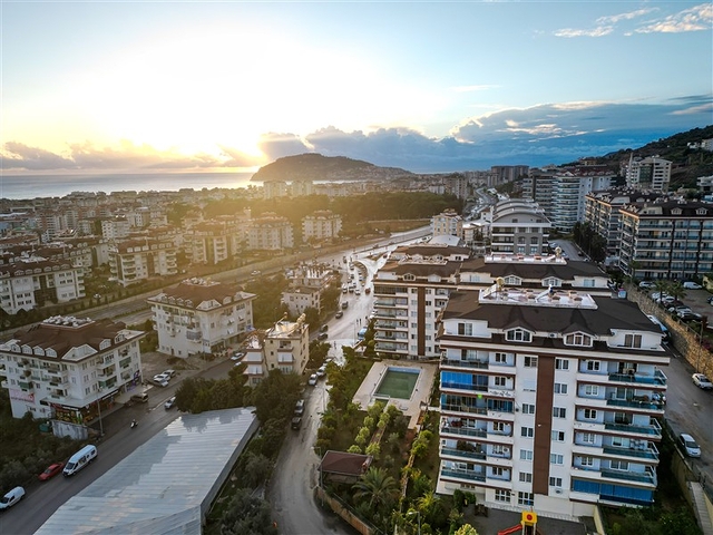 بنتهاوس كبير 4 + 1 من المالك في منطقة سيكجيلي