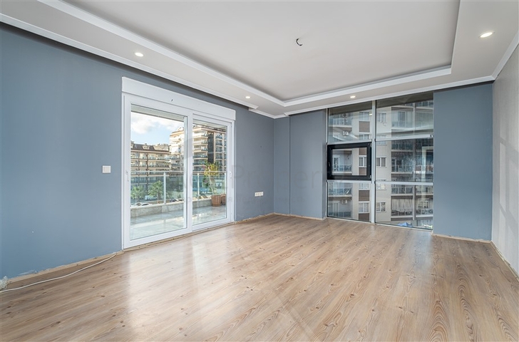 بنتهاوس كبير 4 + 1 من المالك في منطقة سيكجيلي