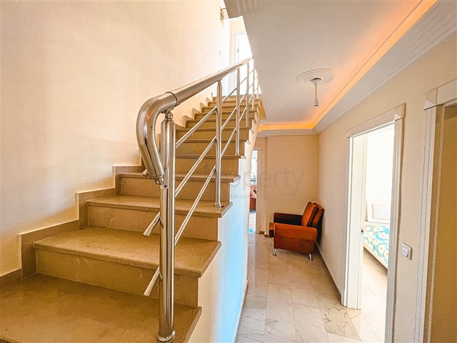 بنتهاوس واسع 4 + 1 مطل على البحر بنتهاوس واسع 4 + 1 مطل على البحر