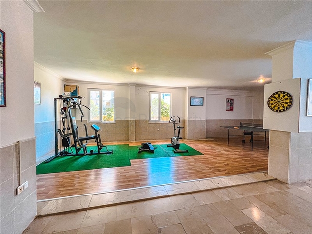 بنتهاوس واسع 4 + 1 مطل على البحر بنتهاوس واسع 4 + 1 مطل على البحر