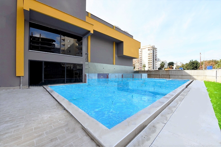 شقة فسيحة 3 + 1 مع مطبخ منفصل