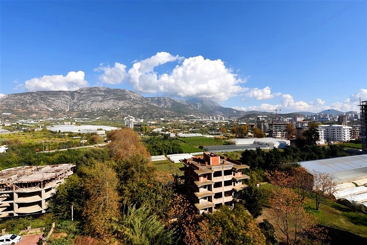 شقة فسيحة 3 + 1 مع مطبخ منفصل