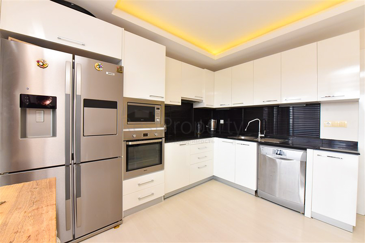 شقة فسيحة 3 + 1 في سيكجيلي