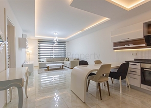 شقة 1+1 في مجمع حديث