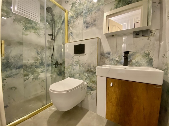 شقة 2+1 في وسط ألانيا مع إطلالة بانورامية على البحر