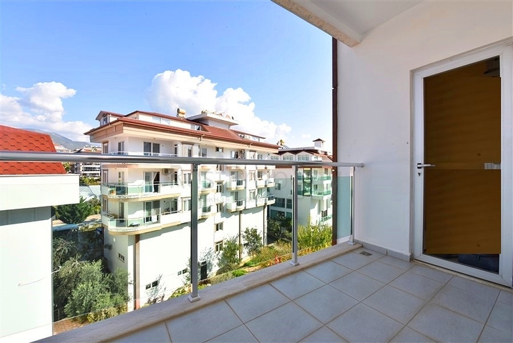 شقة 2+1 مطلة على البحر في منطقة كستل