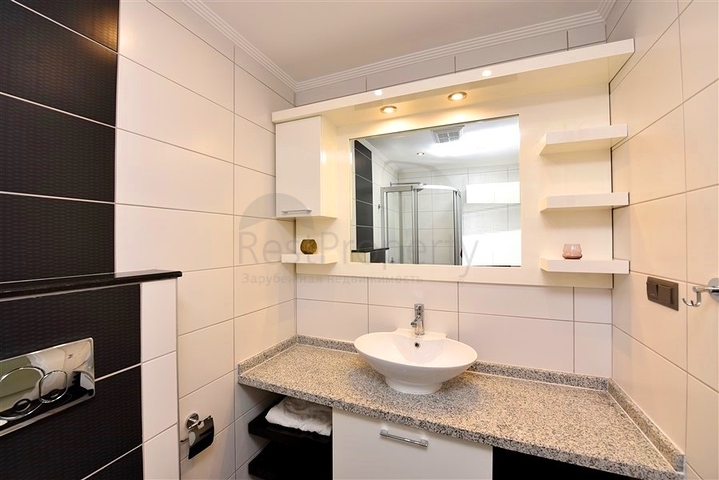 شقة 2+1 مطلة على البحر في منطقة كستل