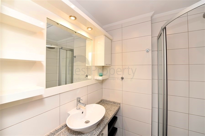 شقة 2+1 مطلة على البحر في منطقة كستل