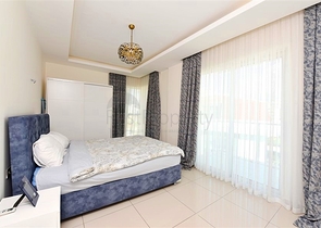 شقة 2+1 مطلة على البحر في منطقة كستل