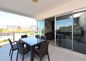 شقة 2+1 مطلة على البحر في منطقة كستل