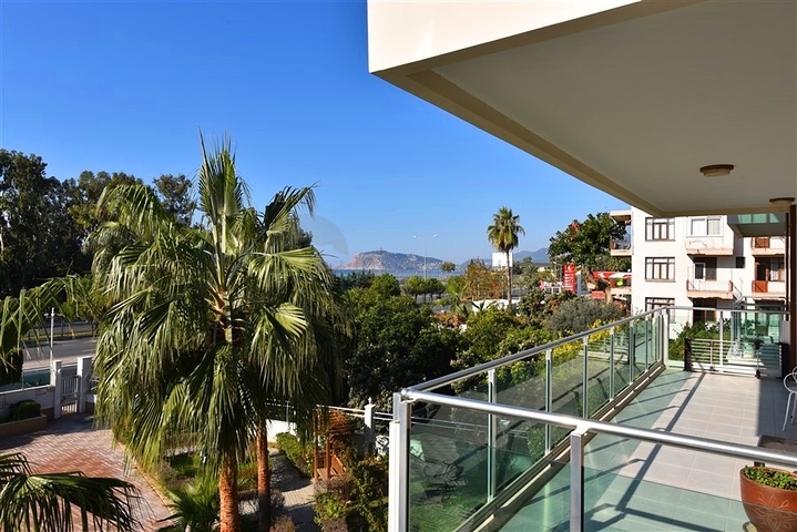 شقة فسيحة بغرفة نوم واحدة على بعد 50 مترا من البحر