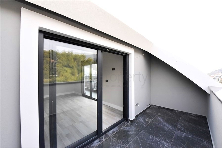 3 + 1 فيو بنتهاوس في وسط ألانيا