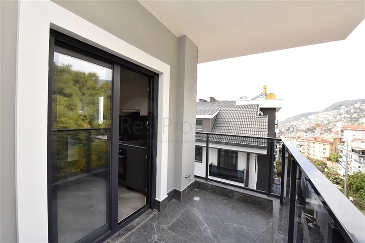 3 + 1 فيو بنتهاوس في وسط ألانيا