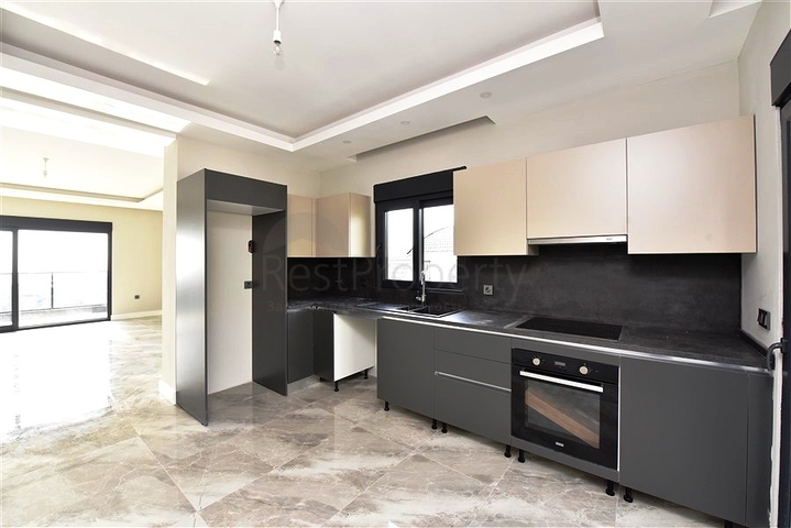 3 + 1 فيو بنتهاوس في وسط ألانيا