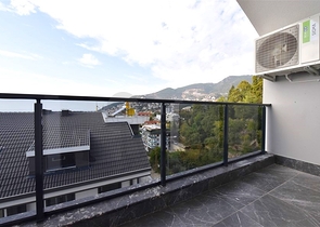 3 + 1 فيو بنتهاوس في وسط ألانيا