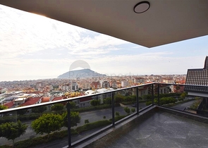 3 + 1 فيو بنتهاوس في وسط ألانيا