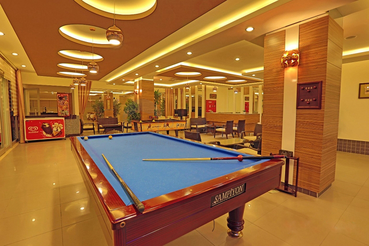 شقة فسيحة ومشرقة 3 + 1 من المالك في حي أفسالار