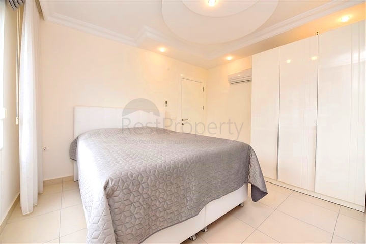 شقة فسيحة ومشرقة 3 + 1 من المالك في حي أفسالار