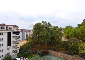 شقة فسيحة ومشرقة 3 + 1 من المالك في حي أفسالار