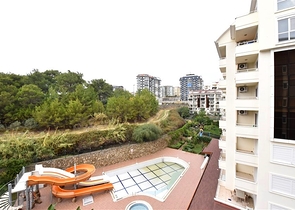 شقة فسيحة ومشرقة 3 + 1 من المالك في حي أفسالار