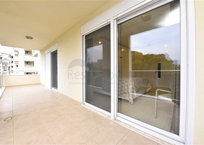 شقة فسيحة ومشرقة 3 + 1 من المالك في حي أفسالار