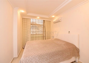 شقة فسيحة ومشرقة 3 + 1 من المالك في حي أفسالار