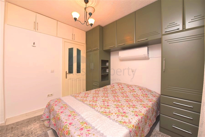 شقة 2 + 1 100 متر من البحر