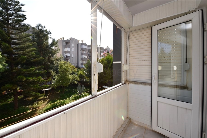 شقة 2 + 1 100 متر من البحر