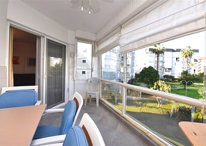 شقة 2 + 1 100 متر من البحر