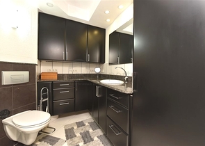 شقة 2 + 1 100 متر من البحر