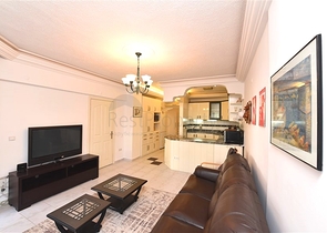 شقة 2 + 1 100 متر من البحر