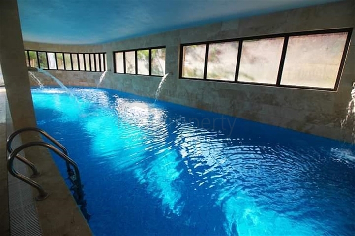 شقة فسيحة بغرفة نوم واحدة في مجمع سكني مع بنية تحتية متطورة في كيستيل