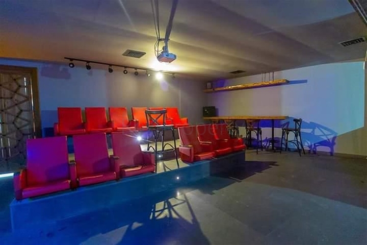 شقة فسيحة بغرفة نوم واحدة في مجمع سكني مع بنية تحتية متطورة في كيستيل