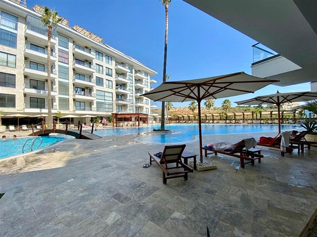 شقة فسيحة بغرفة نوم واحدة في مجمع سكني مع بنية تحتية متطورة في كيستيل