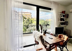 شقة فسيحة بغرفة نوم واحدة في مجمع سكني مع بنية تحتية متطورة في كيستيل