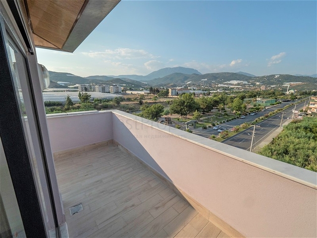 بنتهاوس 4+1 في منطقة دميرتاش الخضراء