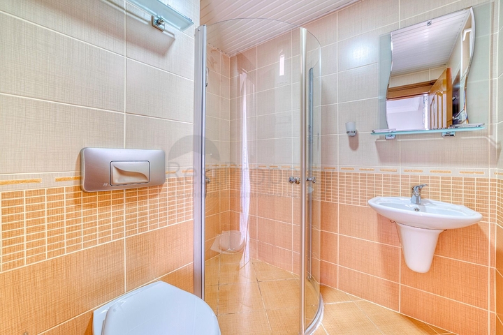 شقة 2 + 1 مع إطلالة بانورامية على البحر